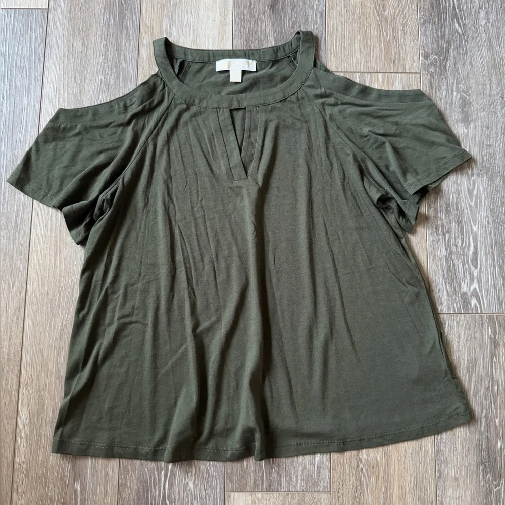 NWOT. Michael Kors  Olive green shoulder-off Top Size L